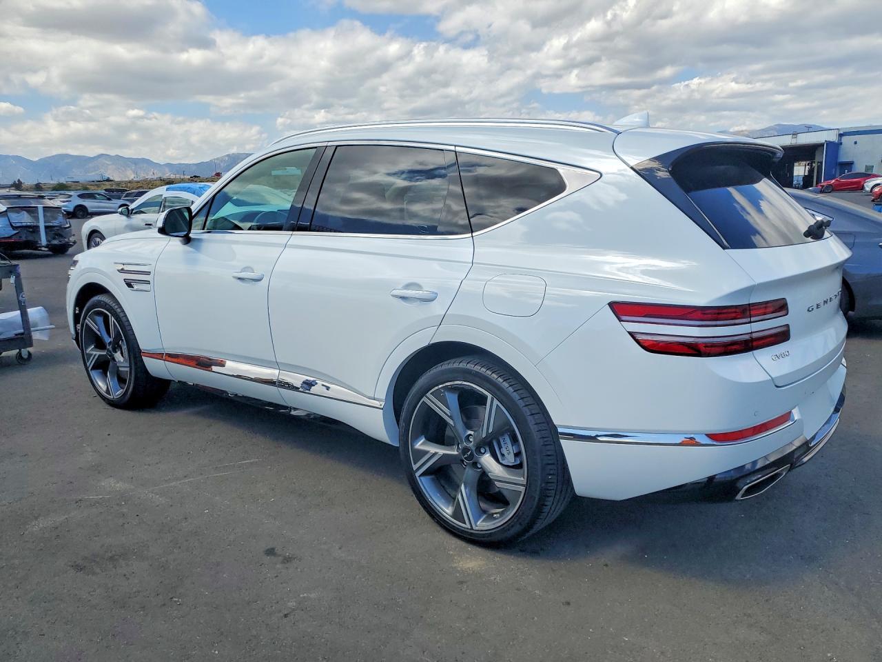 2025 Genesis Gv80 Prestige - Фото 2