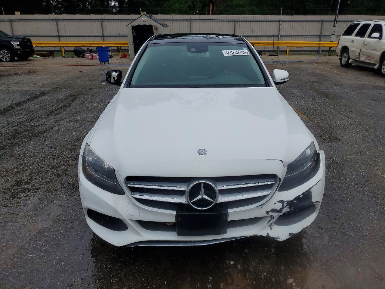 2017 Mercedes-Benz C 300 4Matic - Фото 5