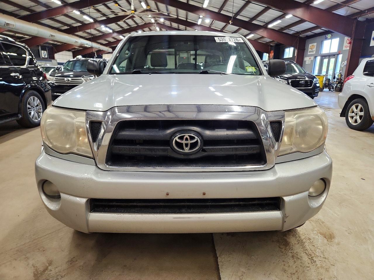 2005 Toyota Tacoma Access Cab - Image 5