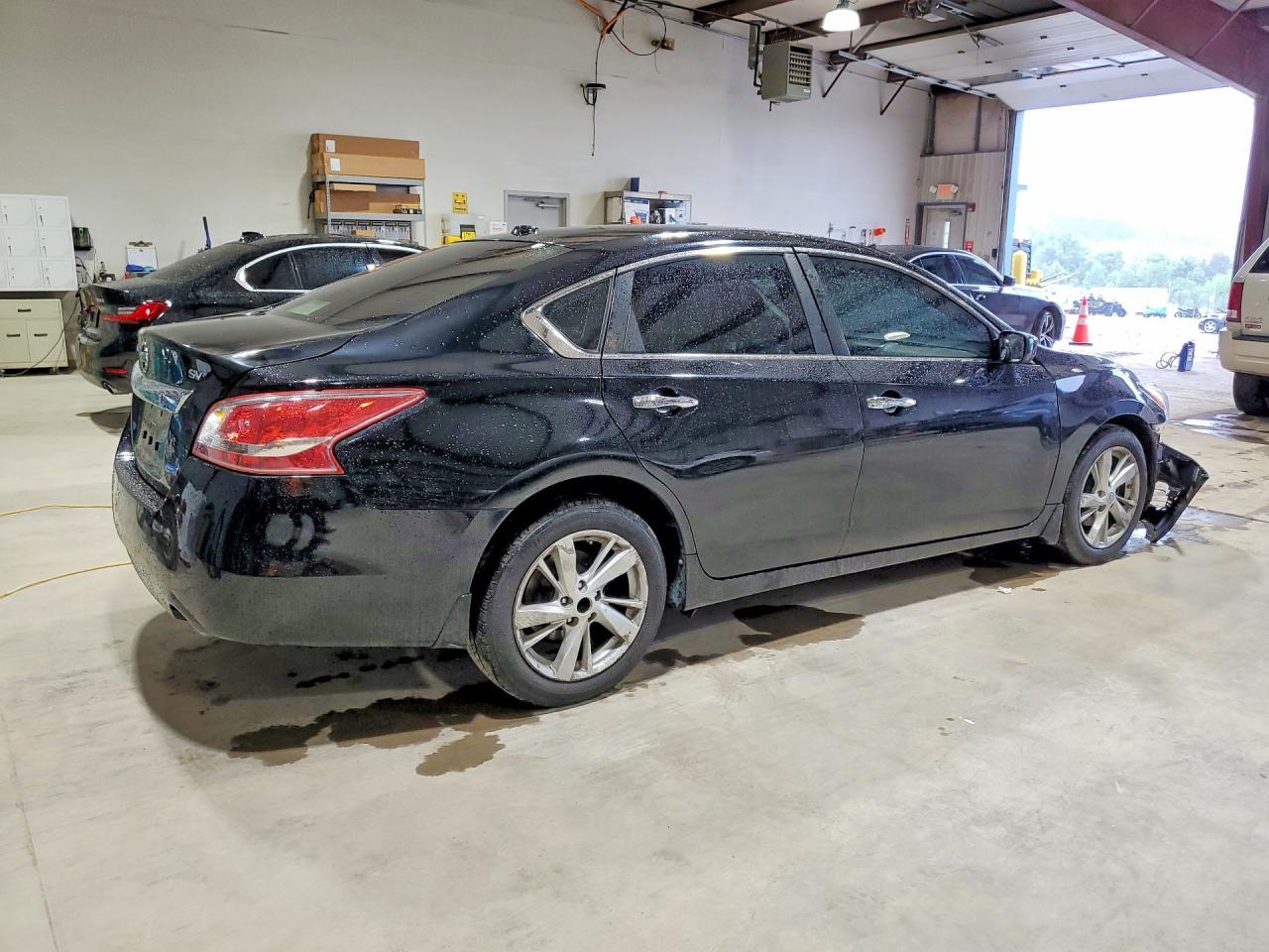 2013 Nissan Altima 2.5 - Фото 3