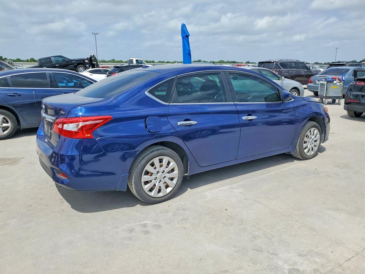 2017 Nissan Sentra Sv - Фото 3