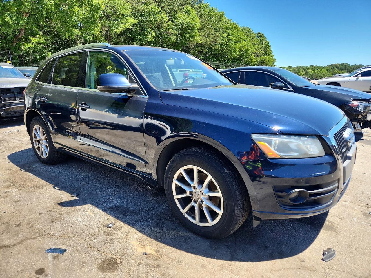 2011 Audi Q5 Premium Plus - Image 4