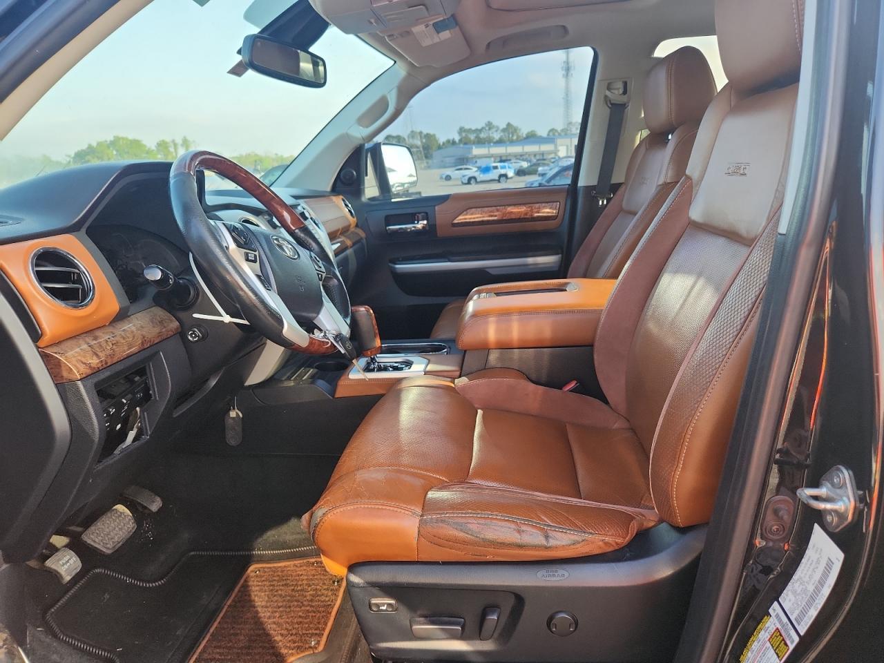 2018 Toyota Tundra 1794 Edition - Фото 7