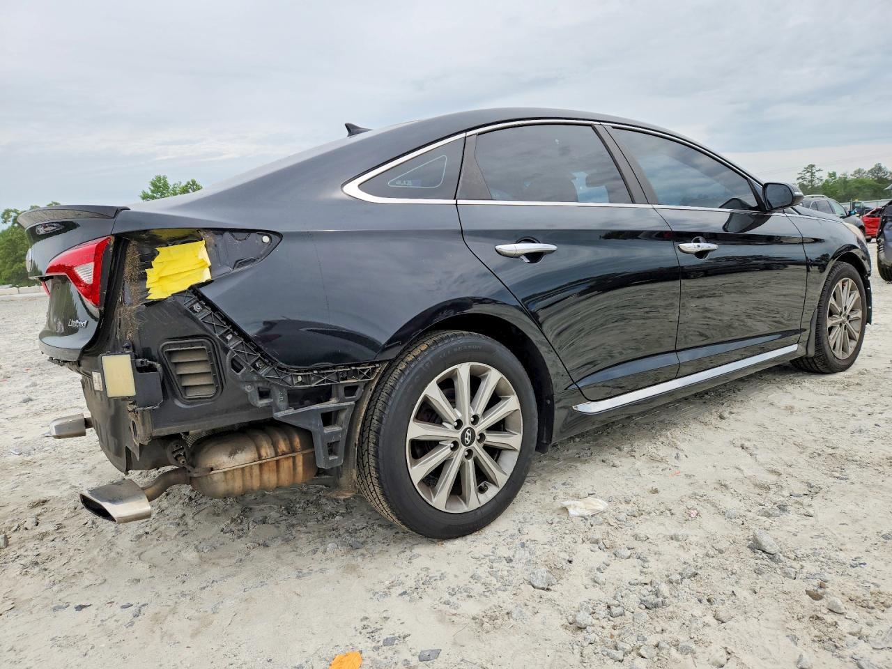 2016 Hyundai Sonata Limited - Image 3