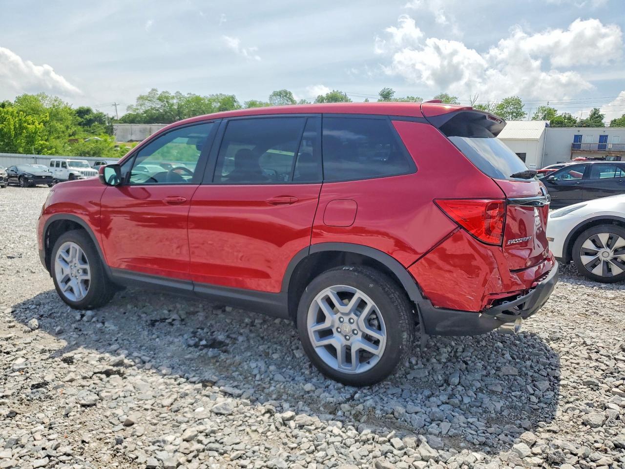 2025 Honda Passport Exl - Image 2