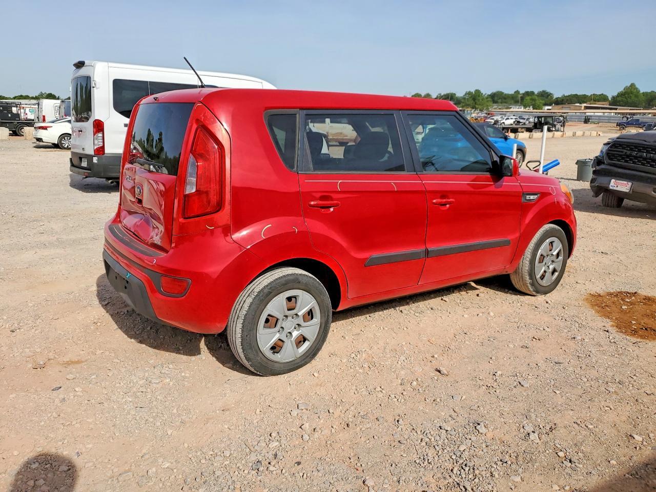 2013 Kia Soul Base - Image 3