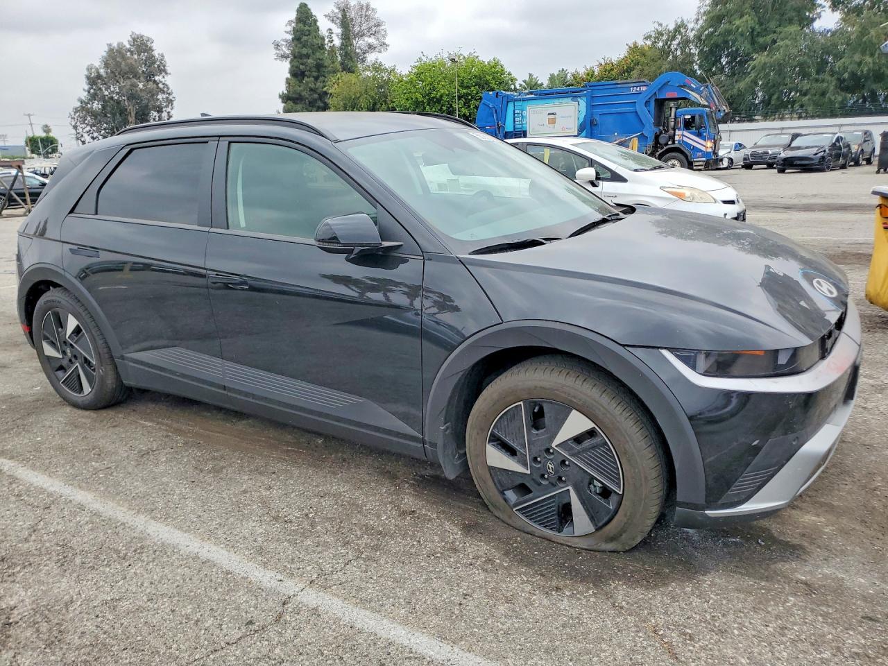 2025 Hyundai Ioniq 5 Sel - Image 4