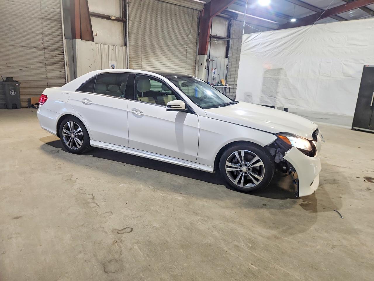 2015 Mercedes-Benz E 250 Bluetec - Фото 4