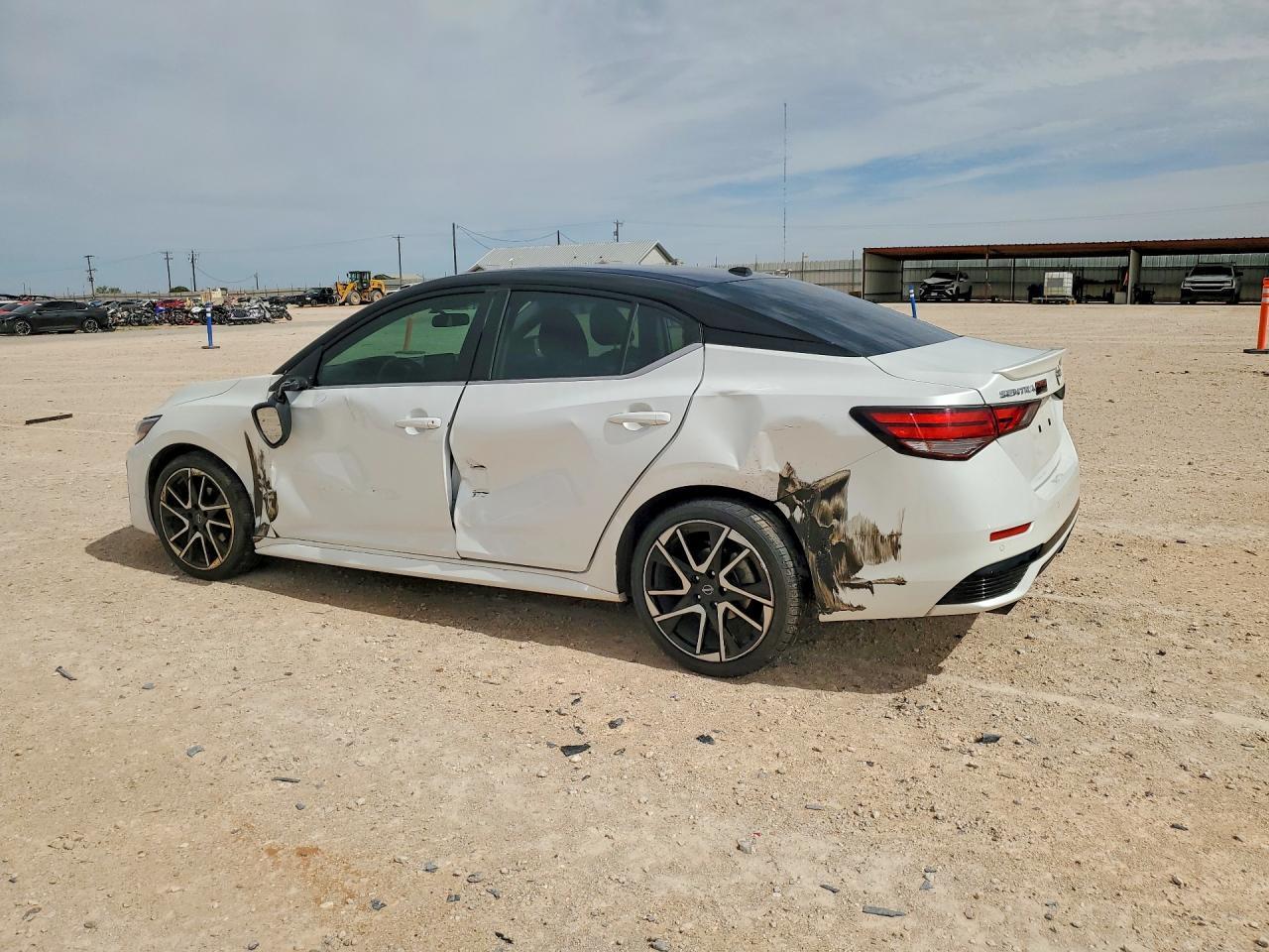 2024 Nissan Sentra Sr - Image 2