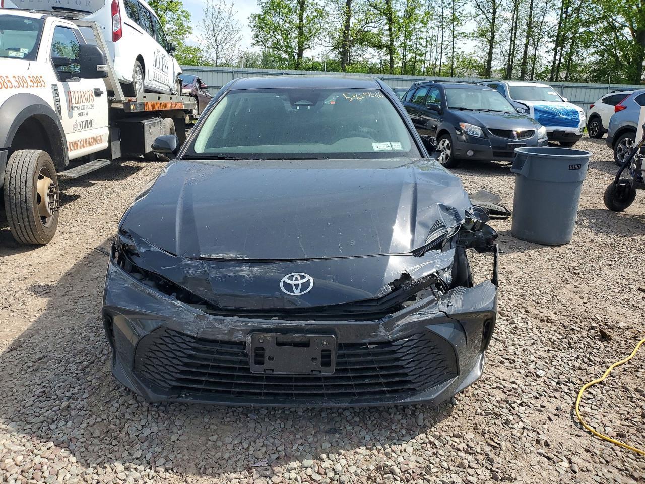 2025 Toyota Camry Le - Фото 5