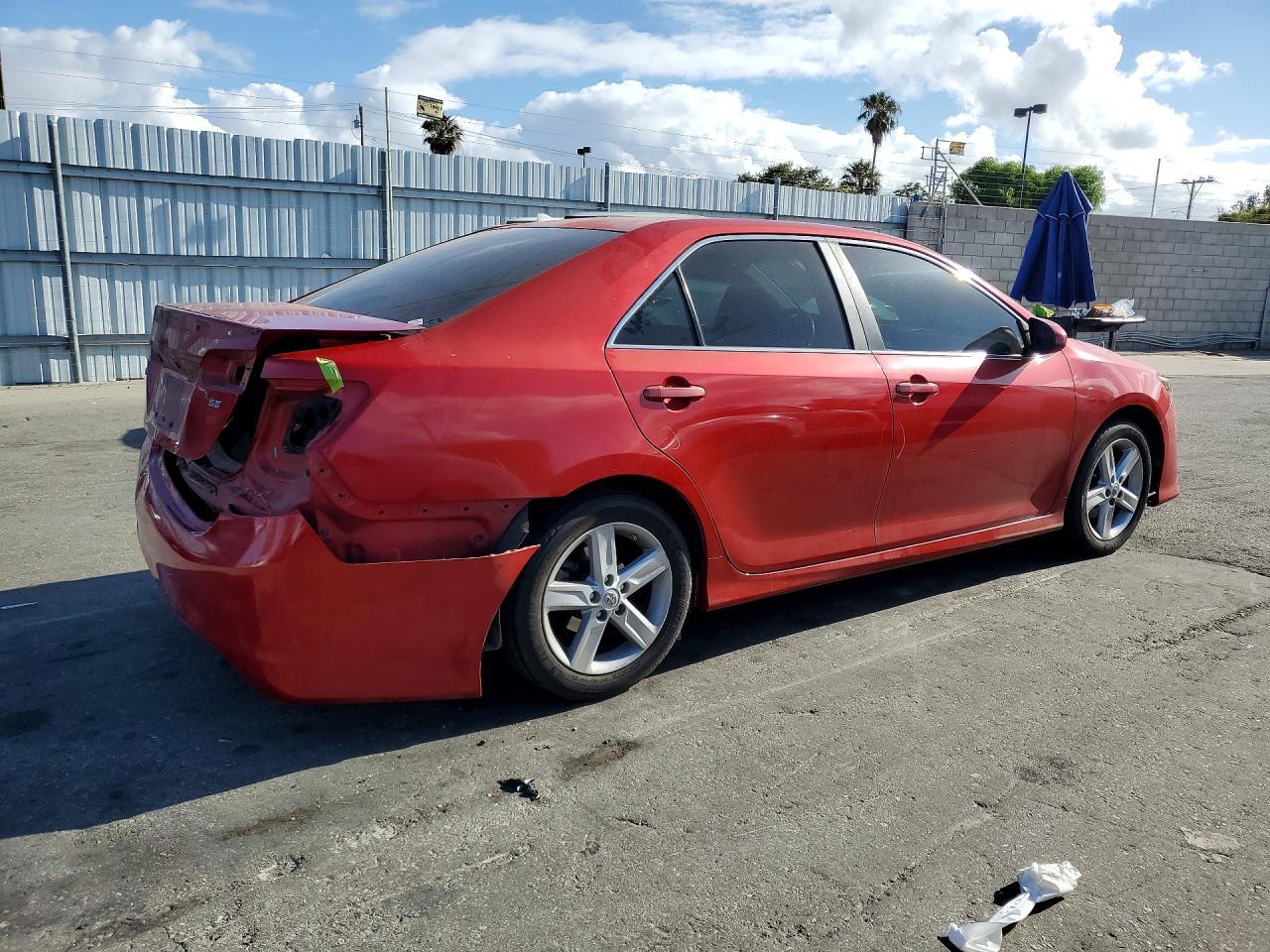 2012 Toyota Camry Se - Фото 3