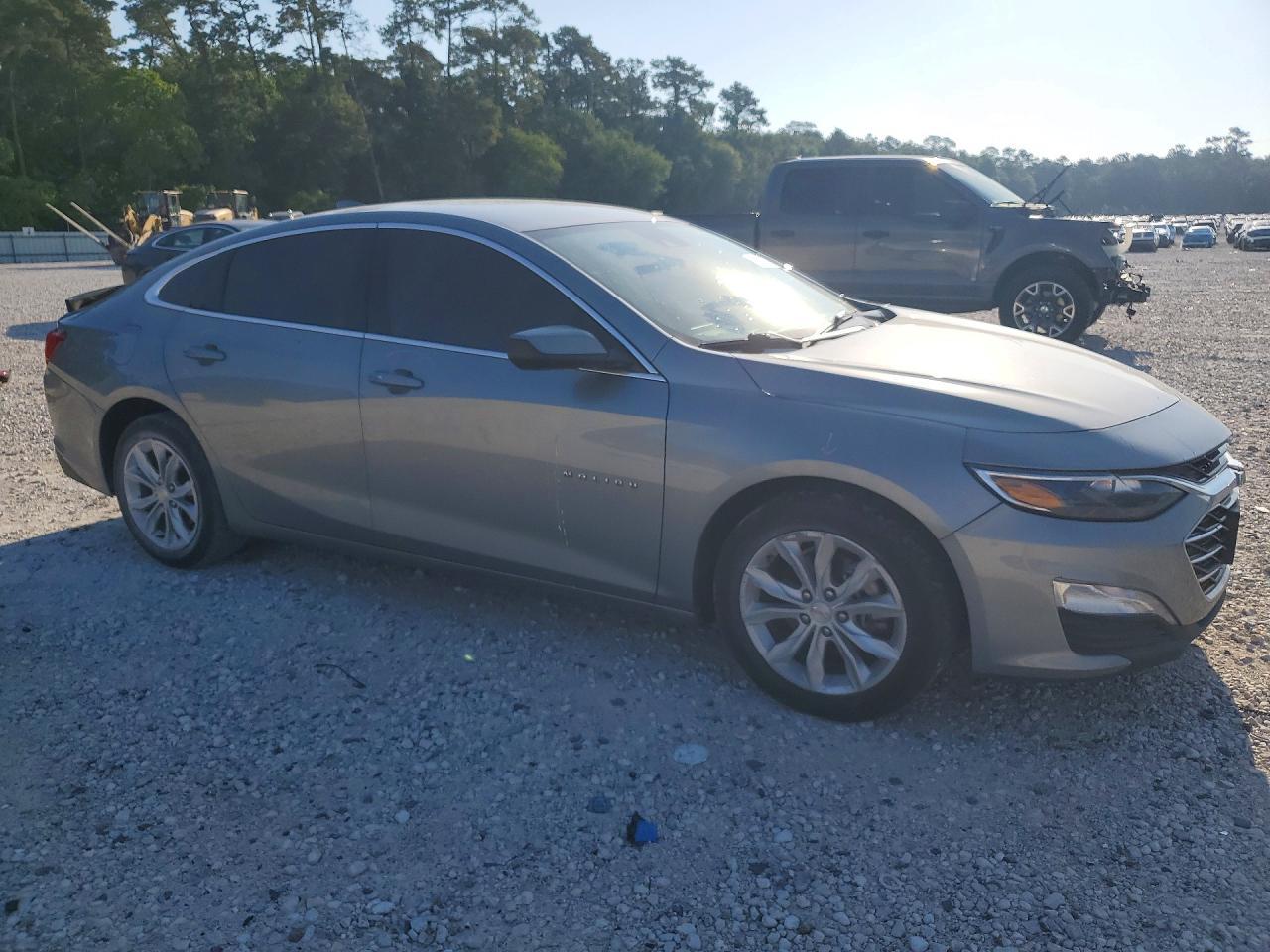 2024 Chevrolet Malibu Lt - Фото 4