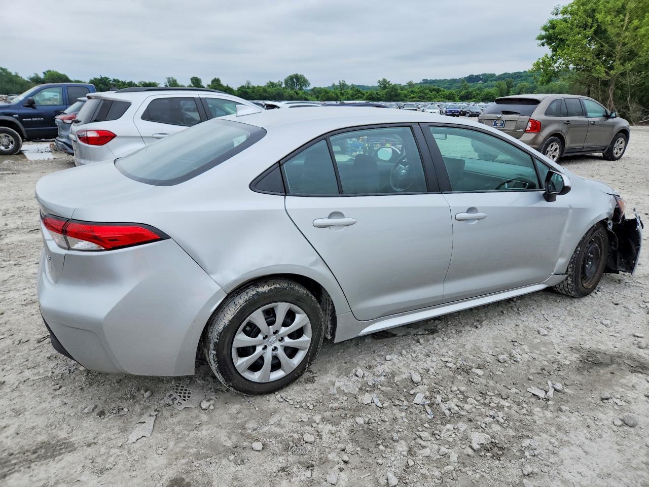2024 Toyota Corolla Le - Фото 3