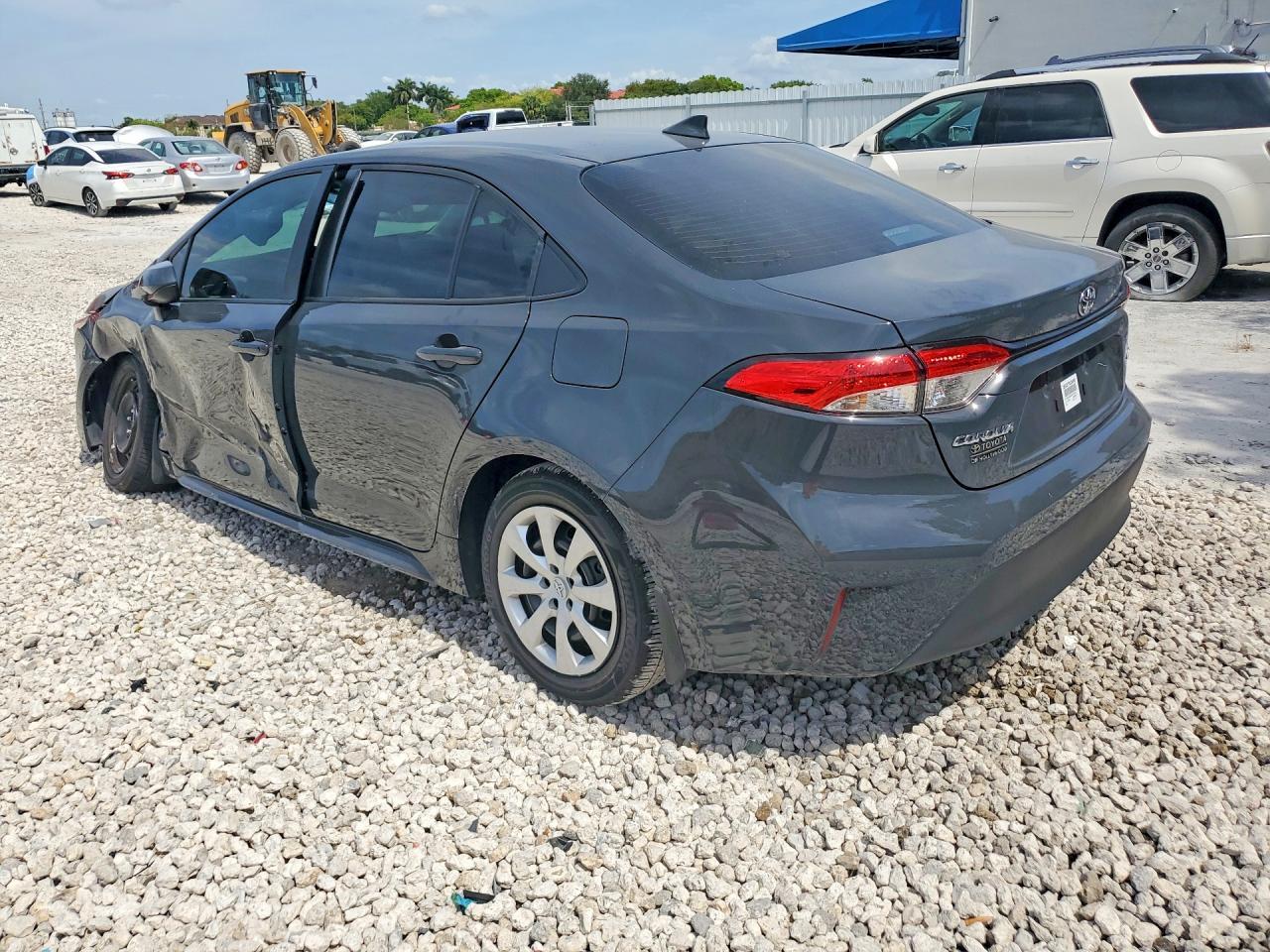 2025 Toyota Corolla Le - Image 2