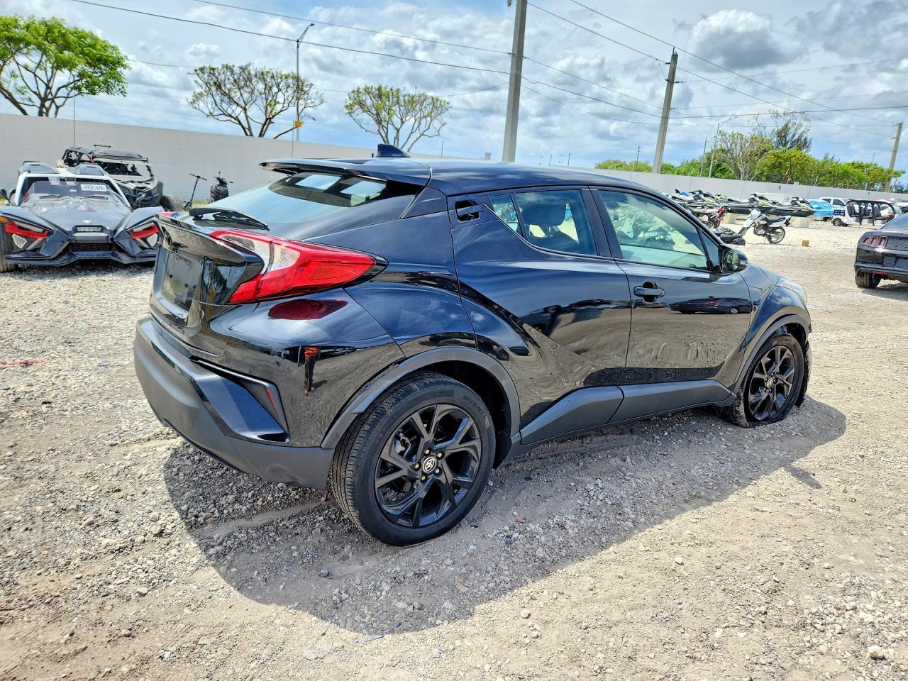 2022 Toyota C-Hr Nightshade - Image 3