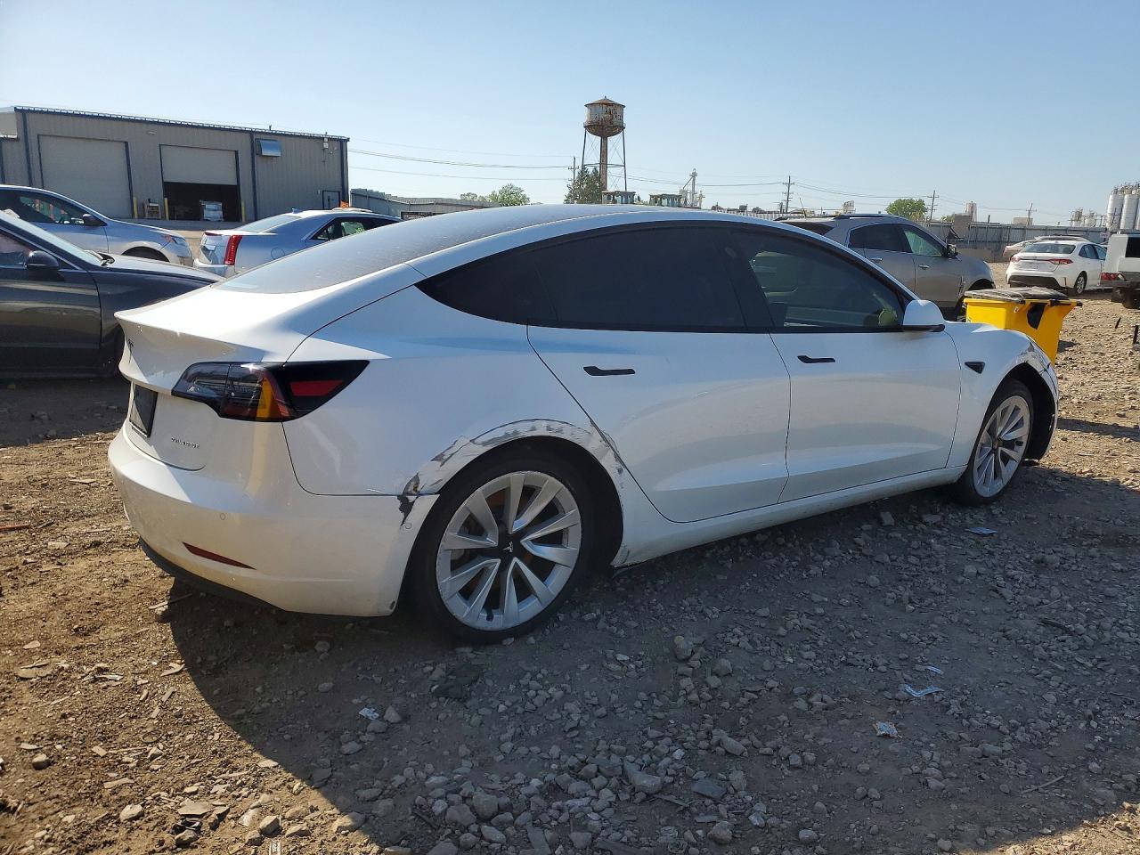 2021 Tesla Model 3 - Фото 3