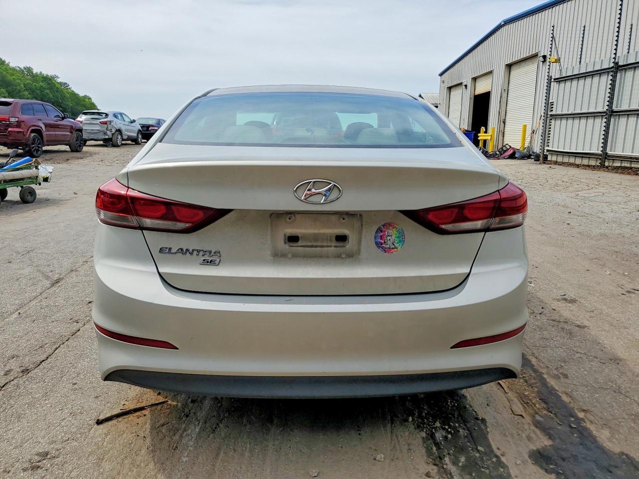 2018 Hyundai Elantra Se - Image 6