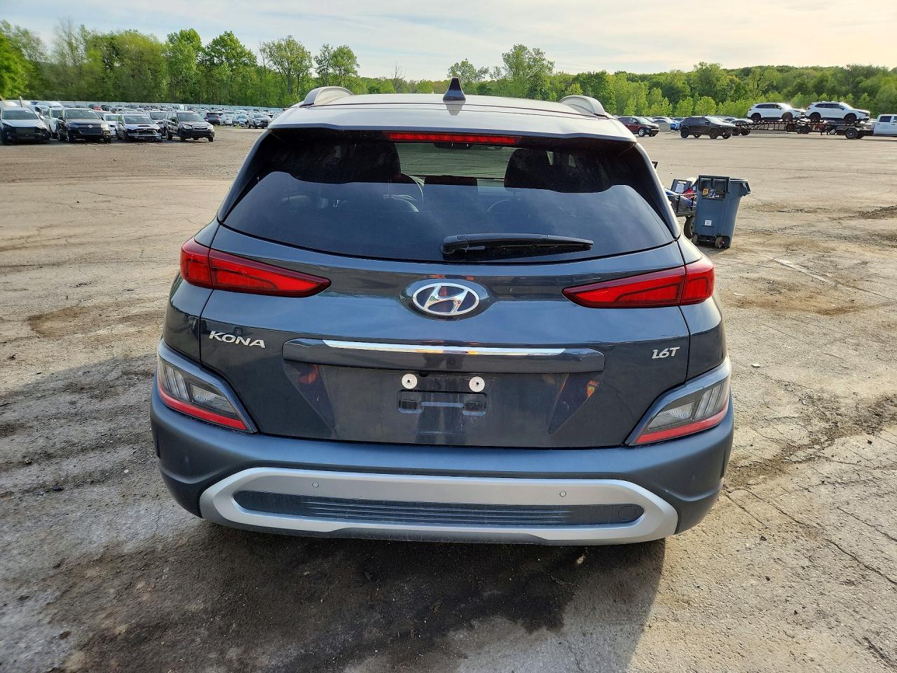 2022 Hyundai Kona Limited - Image 6