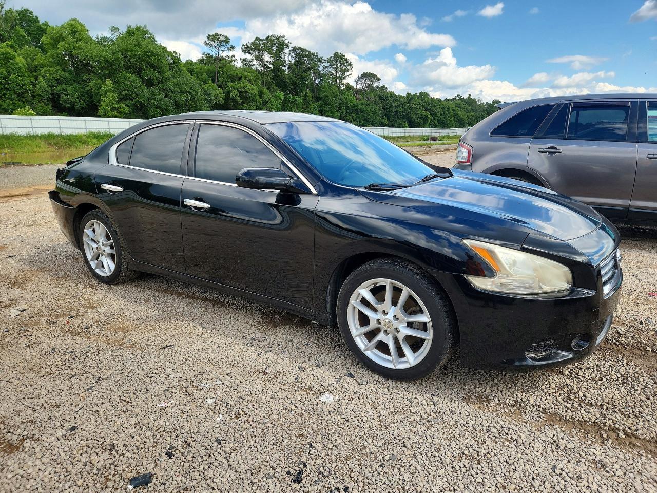 2014 Nissan Maxima 3.5 S - Image 4