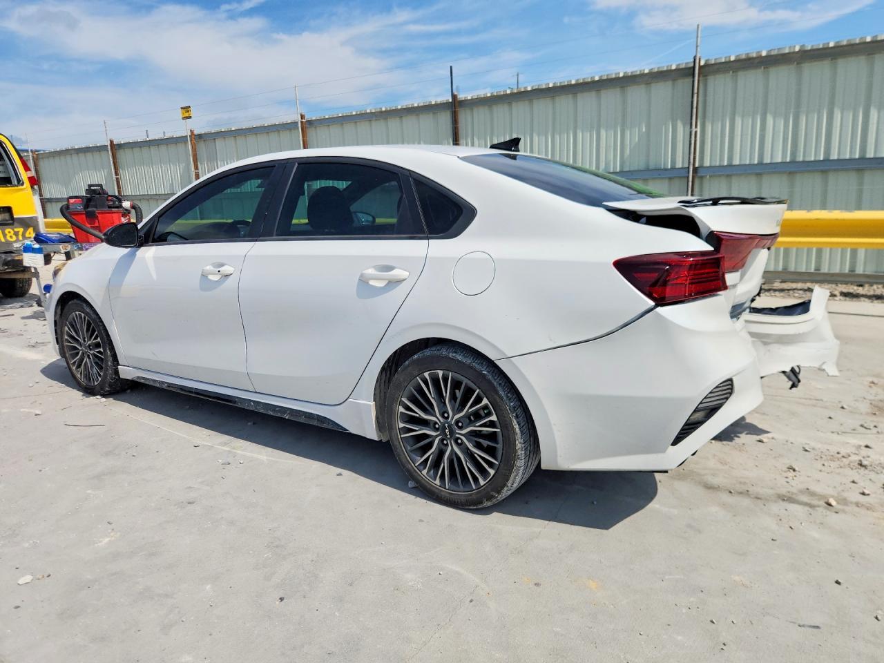 2024 Kia Forte Gt Line - Фото 2