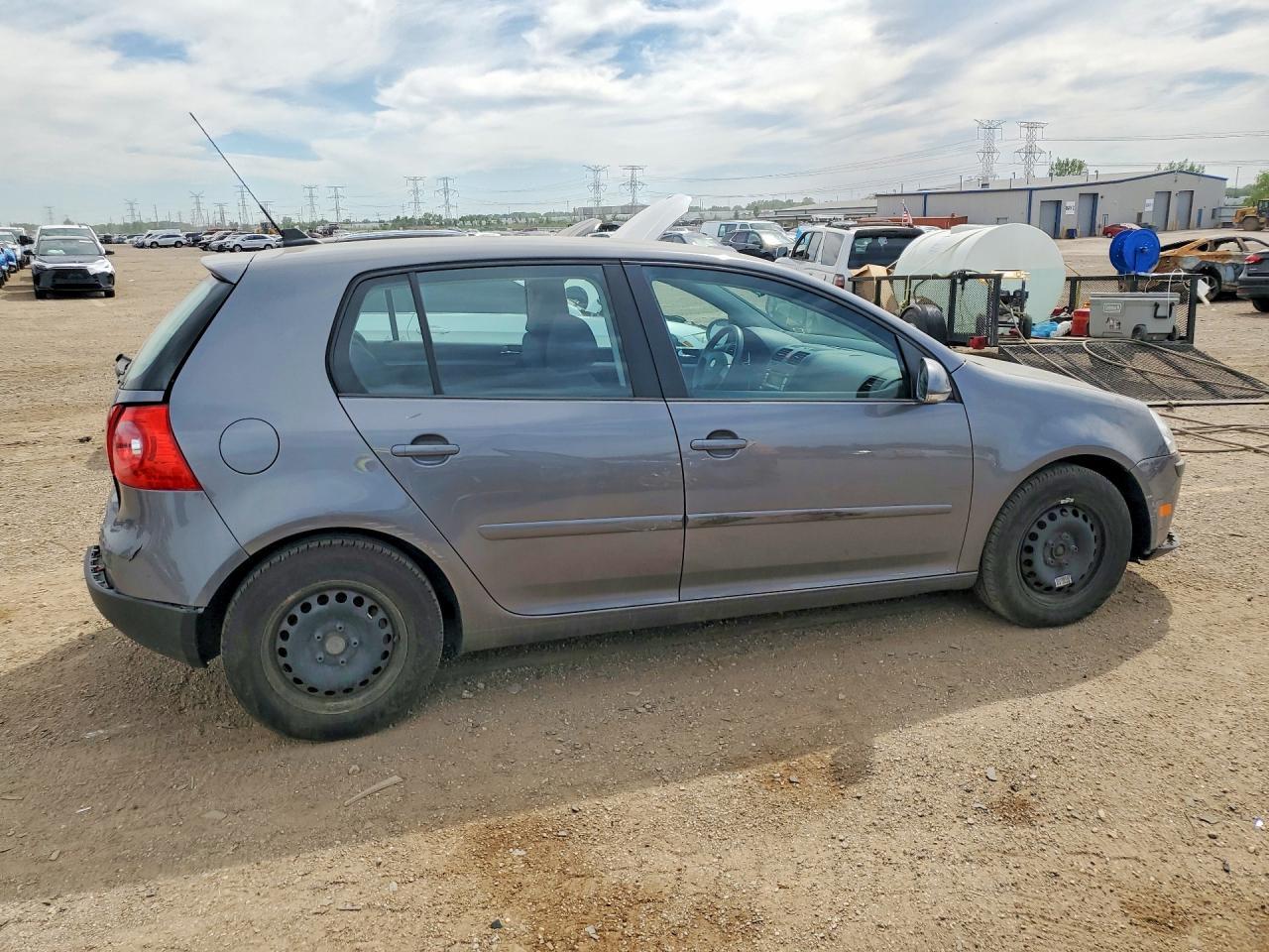 2008 Volkswagen Rabbit - Image 3