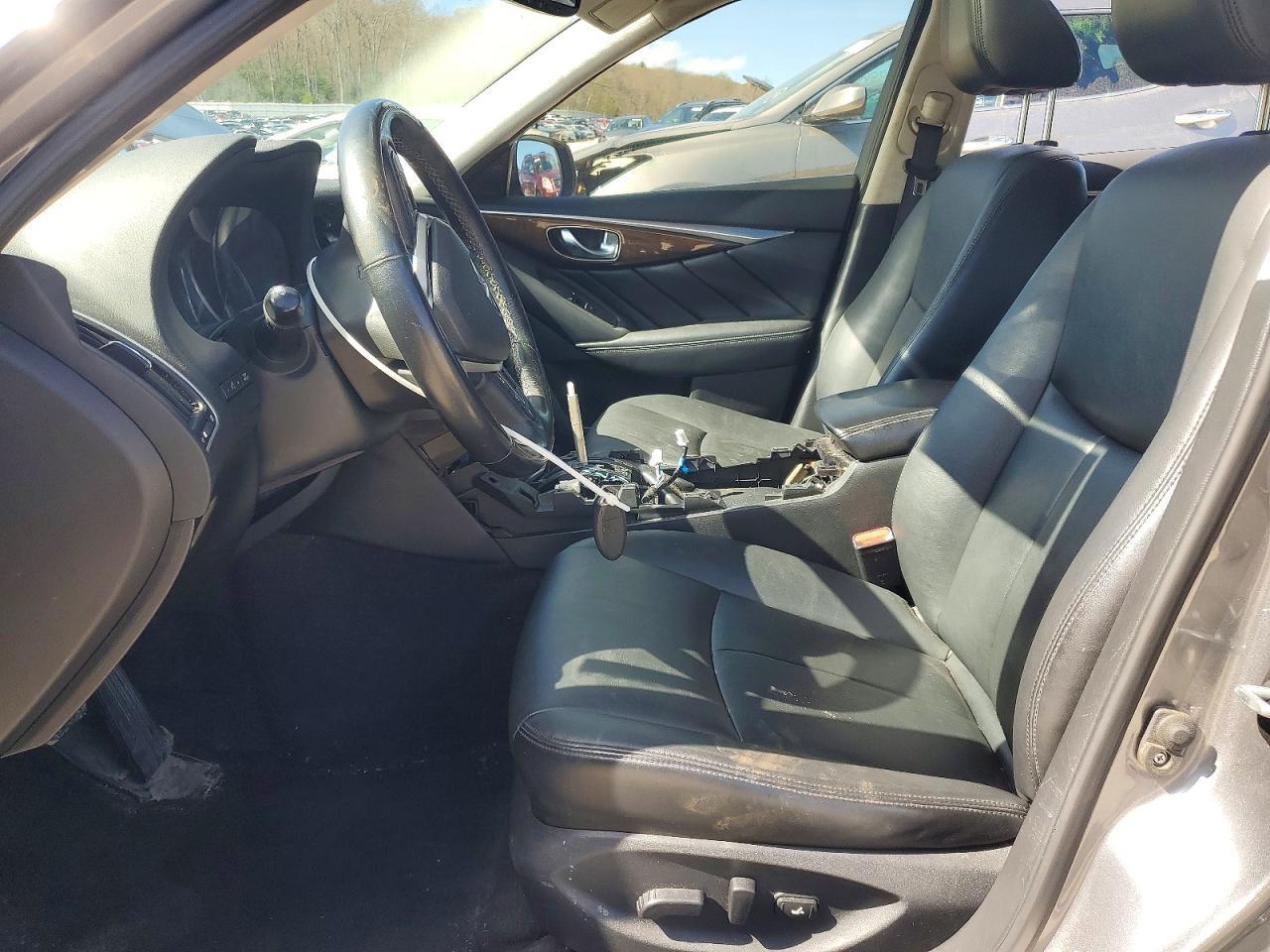 2018 Infiniti Q50 3.0T Luxe - Фото 7