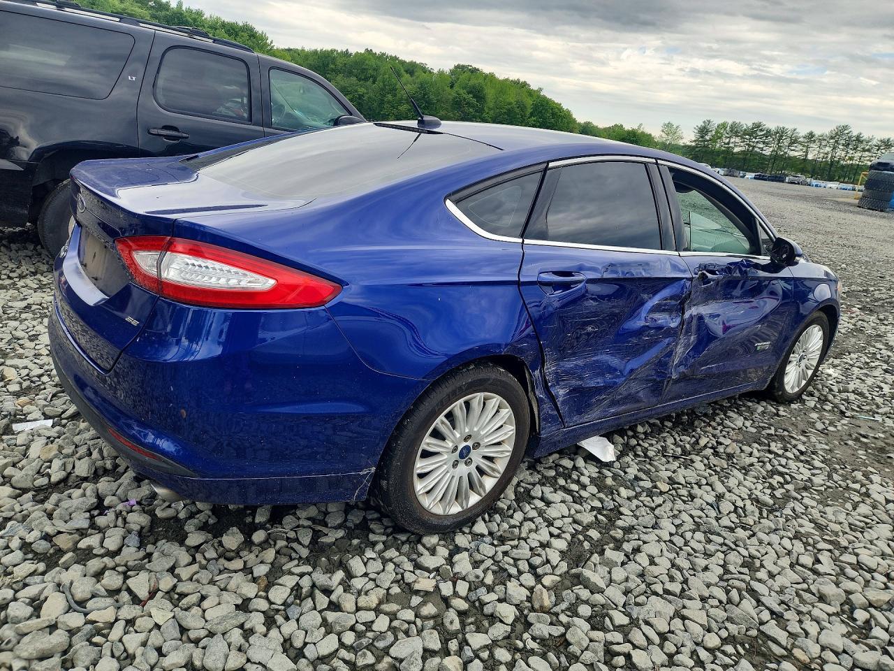 2016 Ford Fusion Se Phev - Image 3