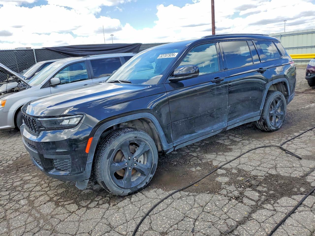 2024 Jeep Grand Cherokee L Laredo