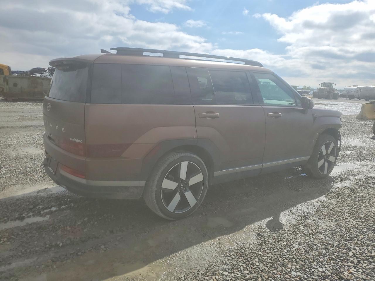 2024 Hyundai Santa Fe Limited - Image 3