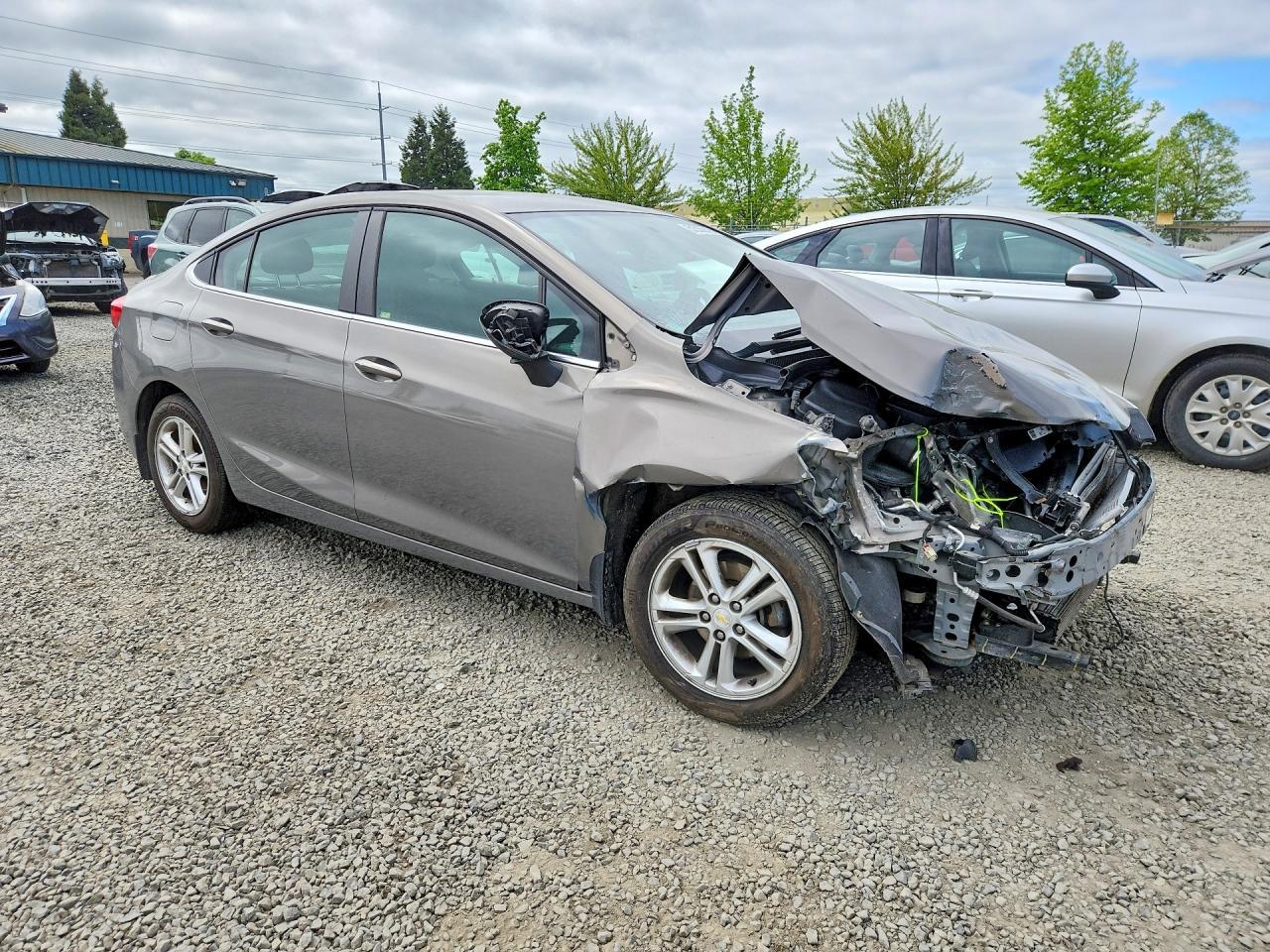 2018 Chevrolet Cruze Lt - Image 4