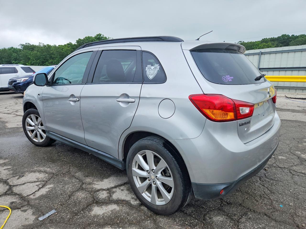 2013 Mitsubishi Outlander Sport Es - Фото 2