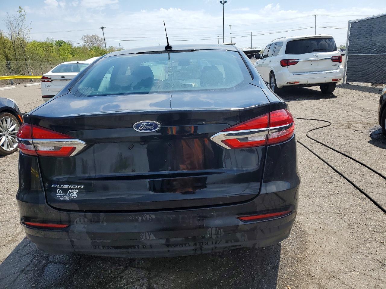 2019 Ford Fusion S - Image 6
