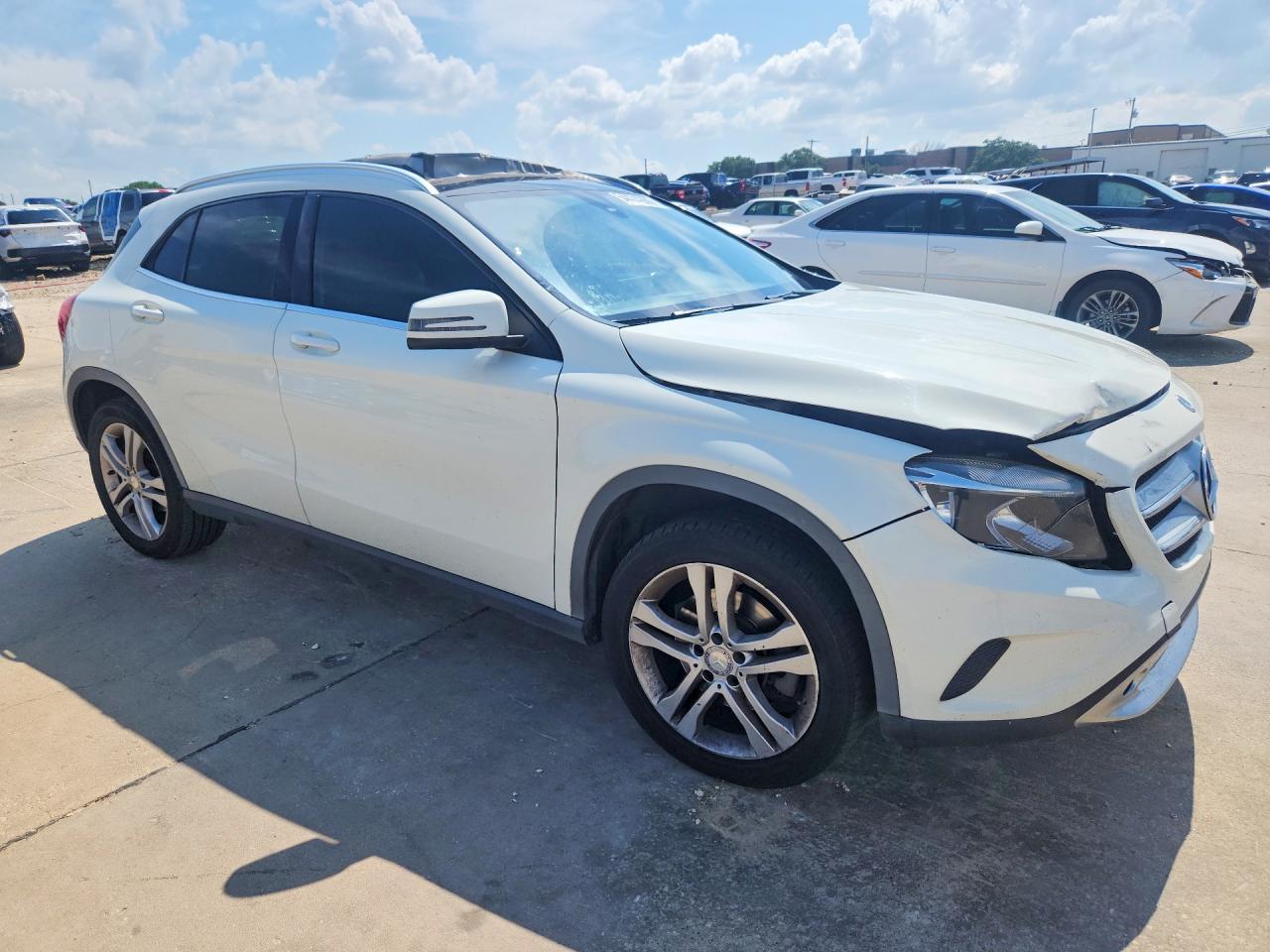 2016 Mercedes-Benz Gla 250 - Image 4