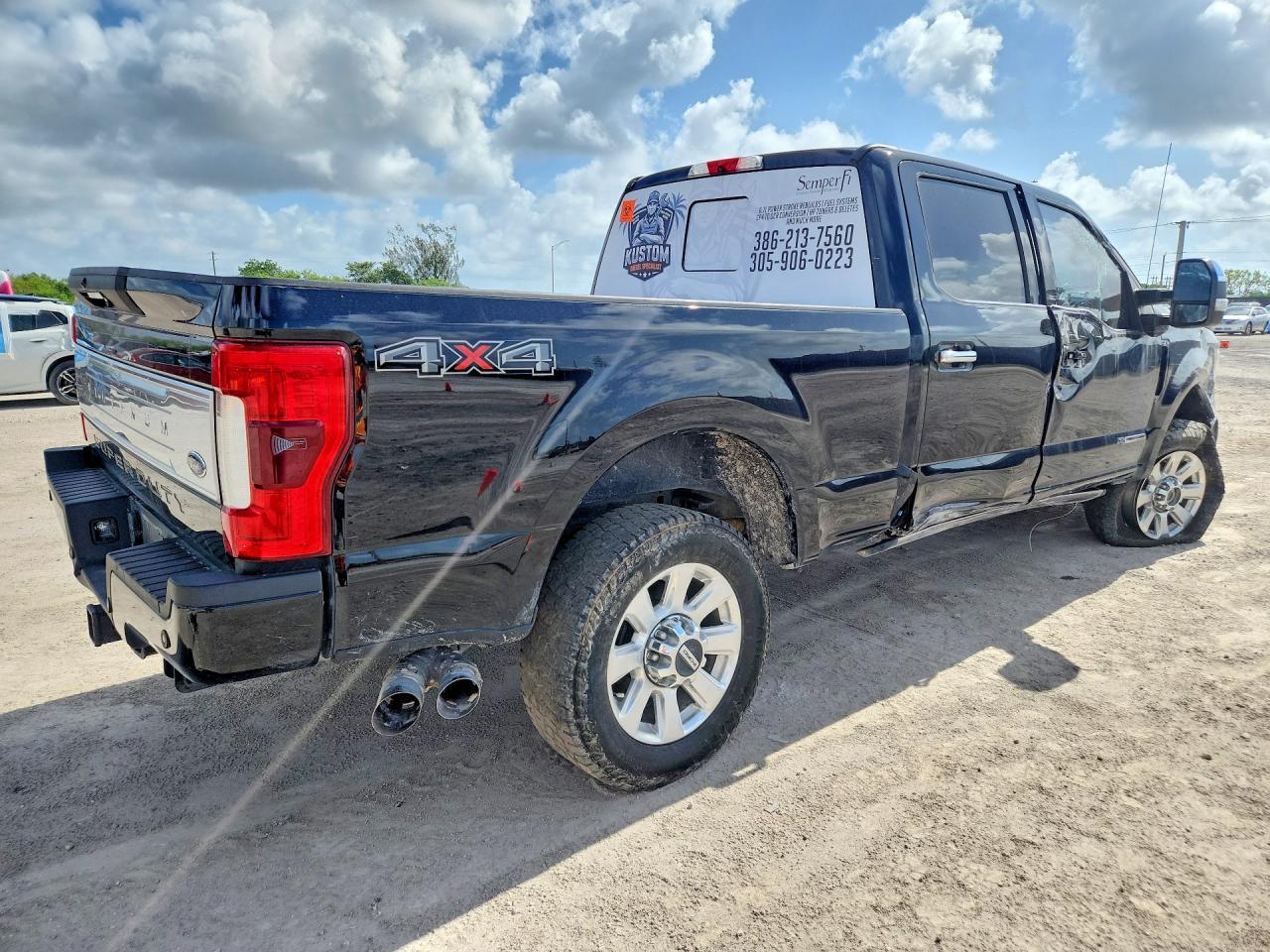 2017 Ford F250 Super Duty - Image 3