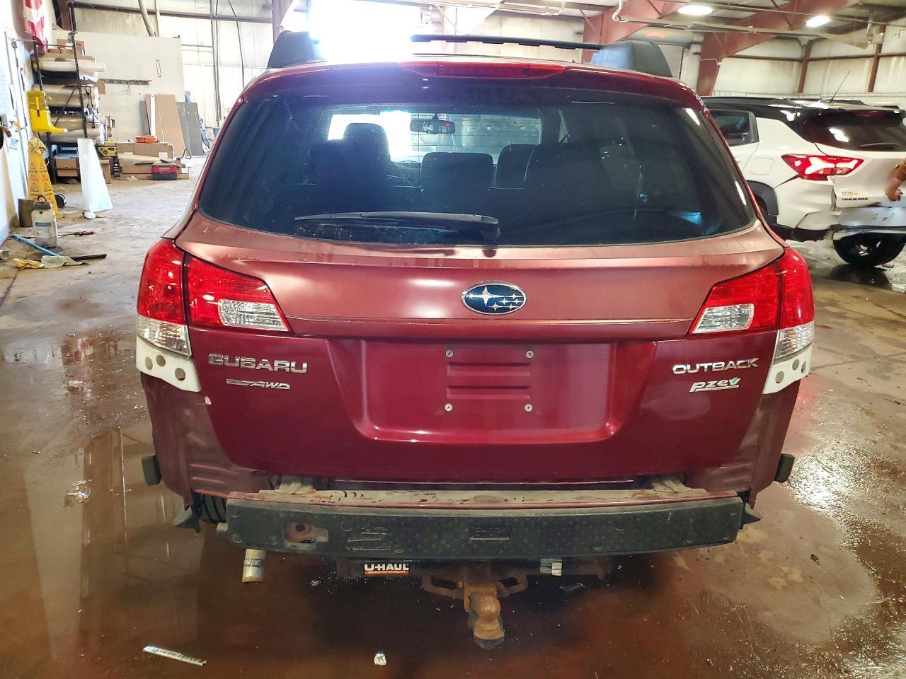 2011 Subaru Outback 2.5I Premium - Image 6