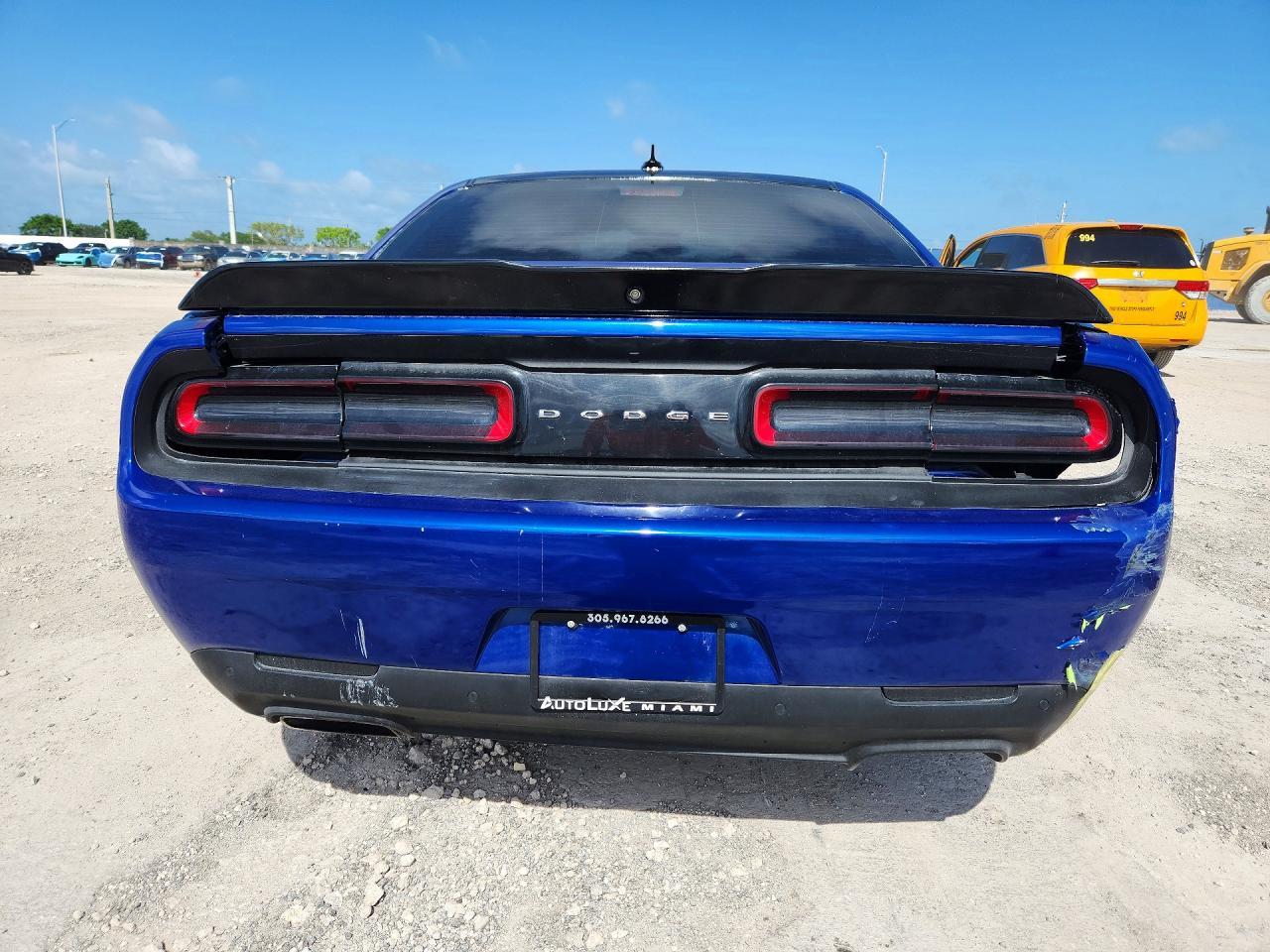 2022 Dodge Challenger R - Image 6