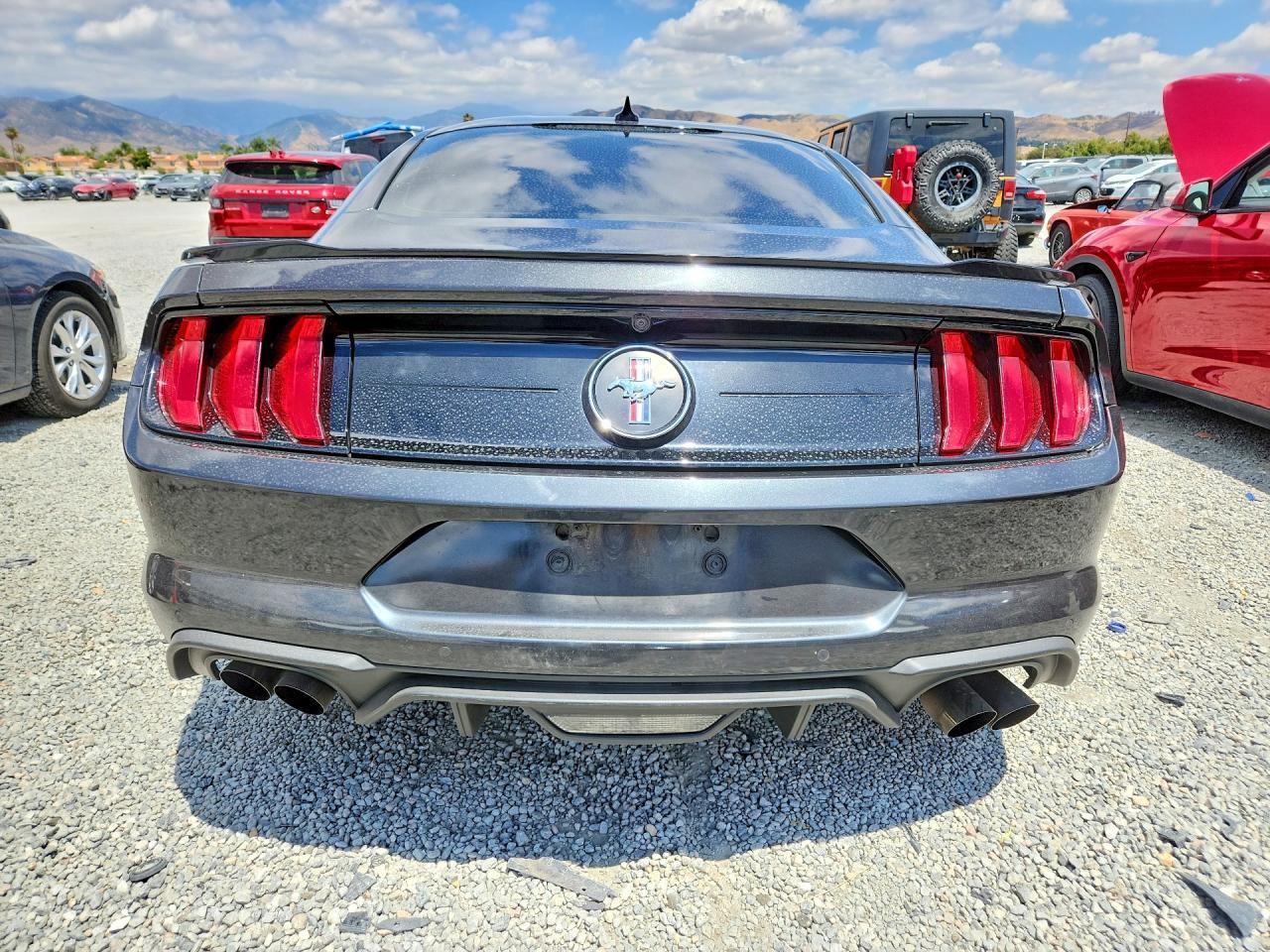 2023 Ford Mustang - Фото 6