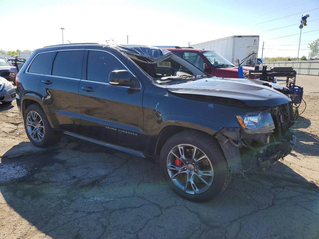 2012 Jeep Grand Cherokee Srt-8 - Фото 4