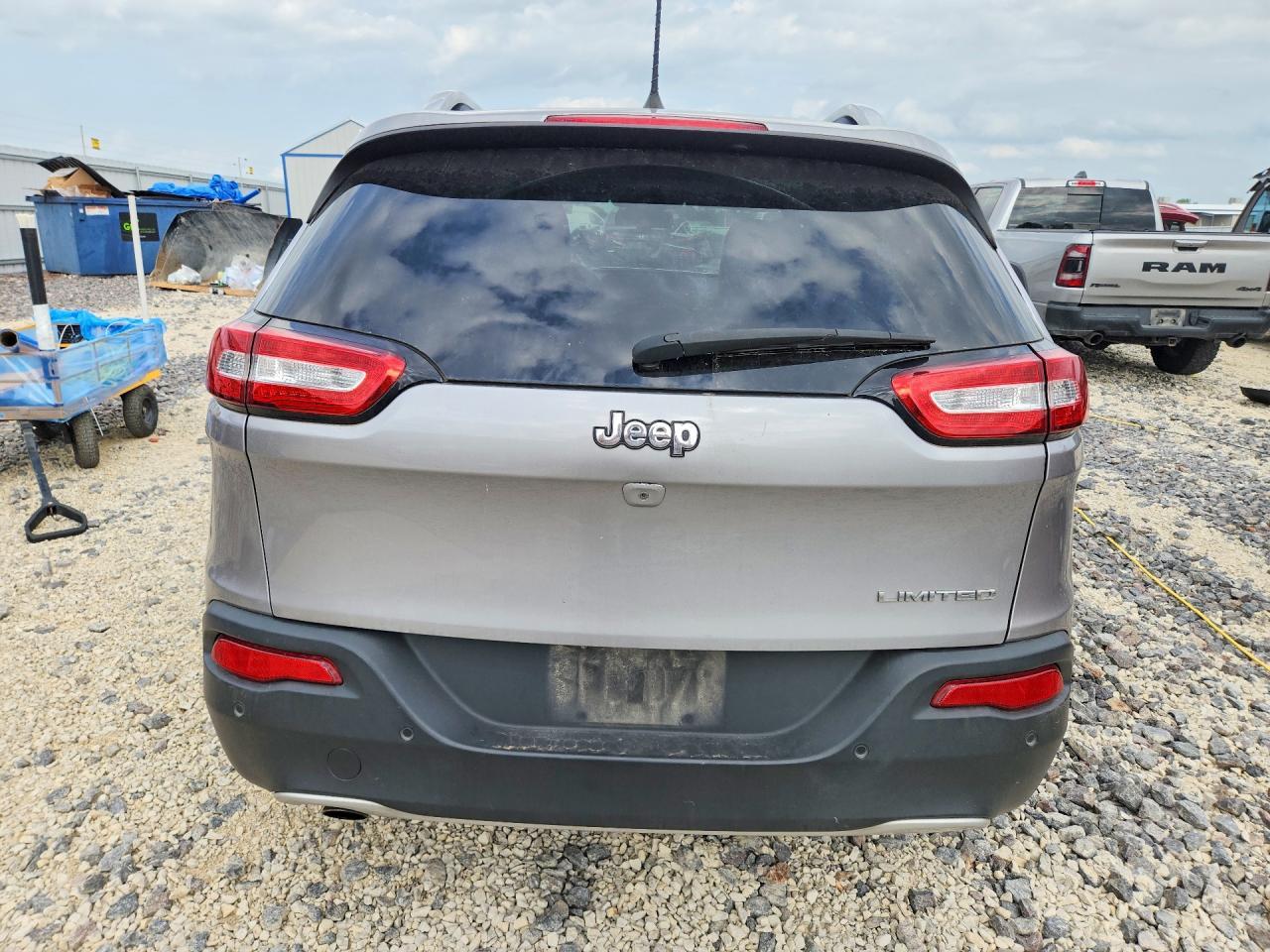 2018 Jeep Cherokee Limited - Image 6