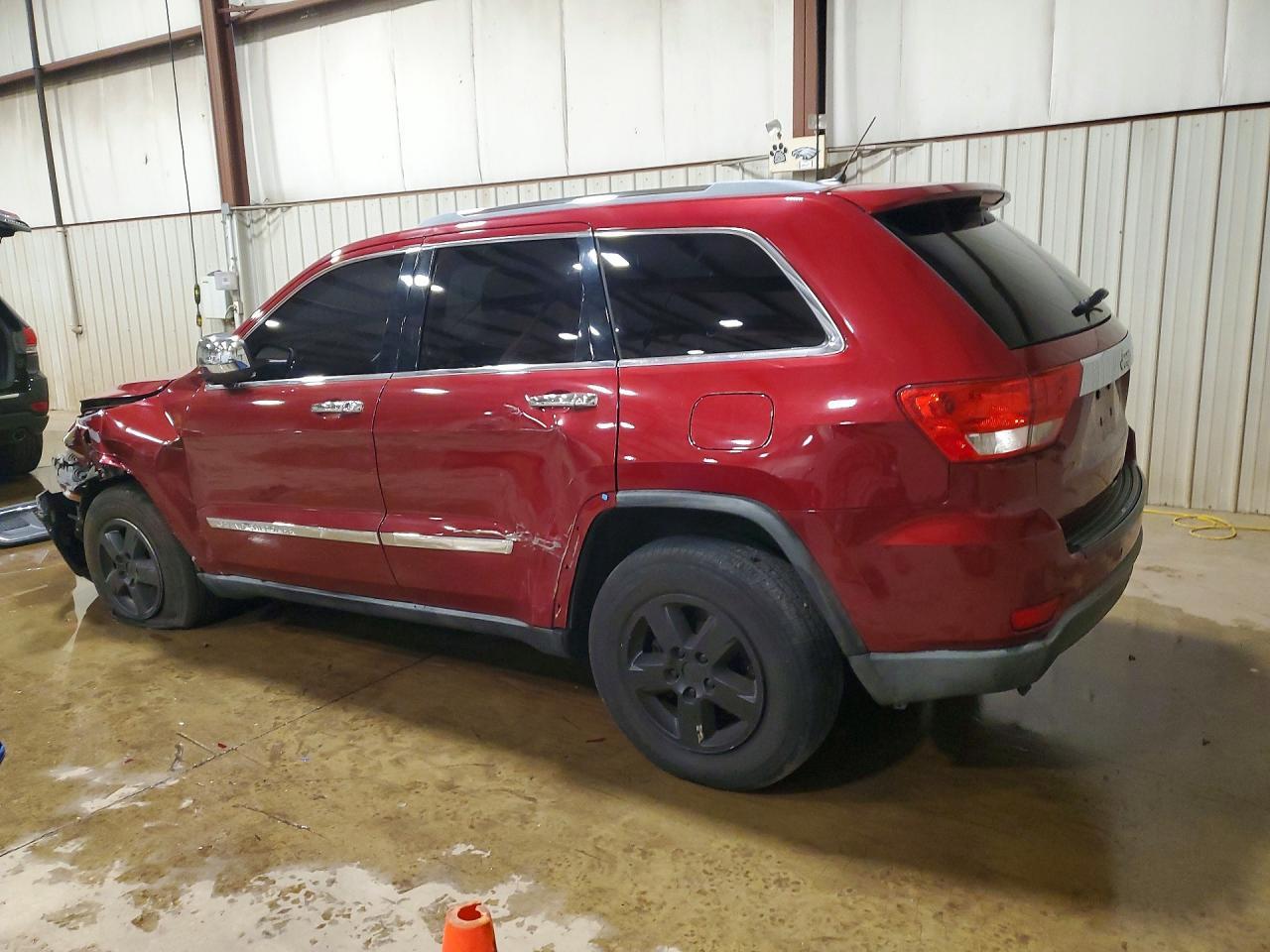 2012 Jeep Grand Cherokee Laredo - Фото 2