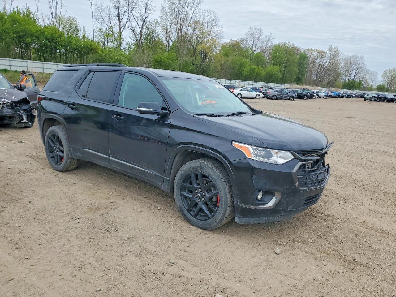 2018 Chevrolet Traverse Premier - Image 4