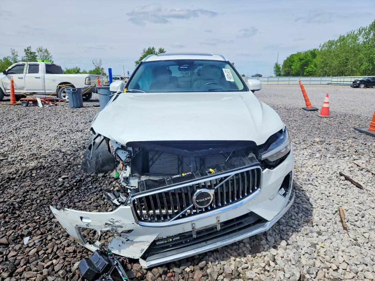 2022 Volvo Xc60 B6 Inscription - Image 5