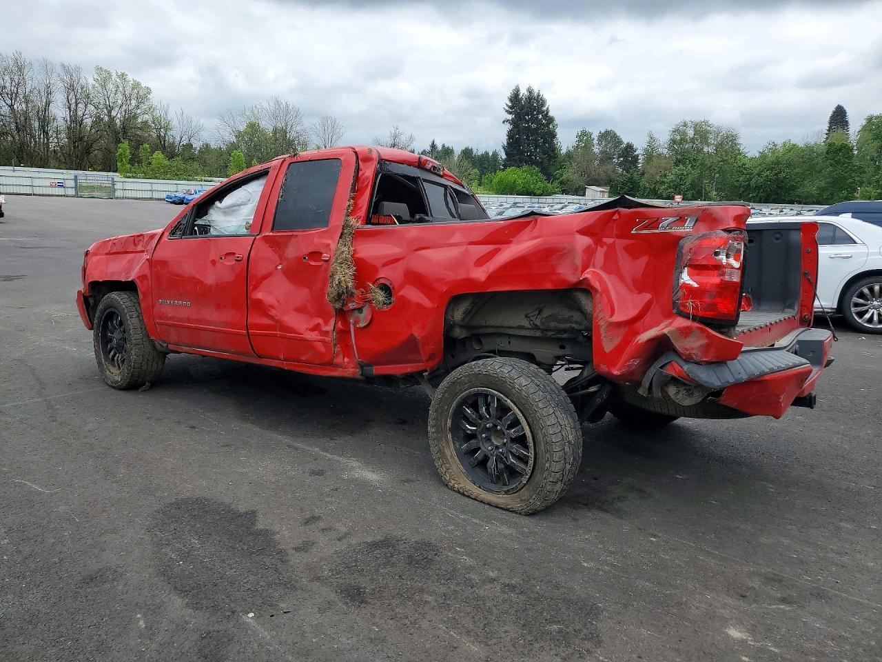 2018 Chevrolet Silverado K1500 Lt - Image 2
