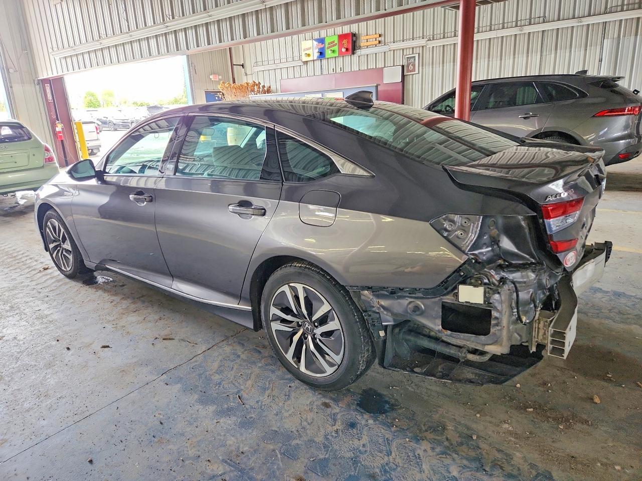 2018 Honda Accord Hybrid Exl - Image 2