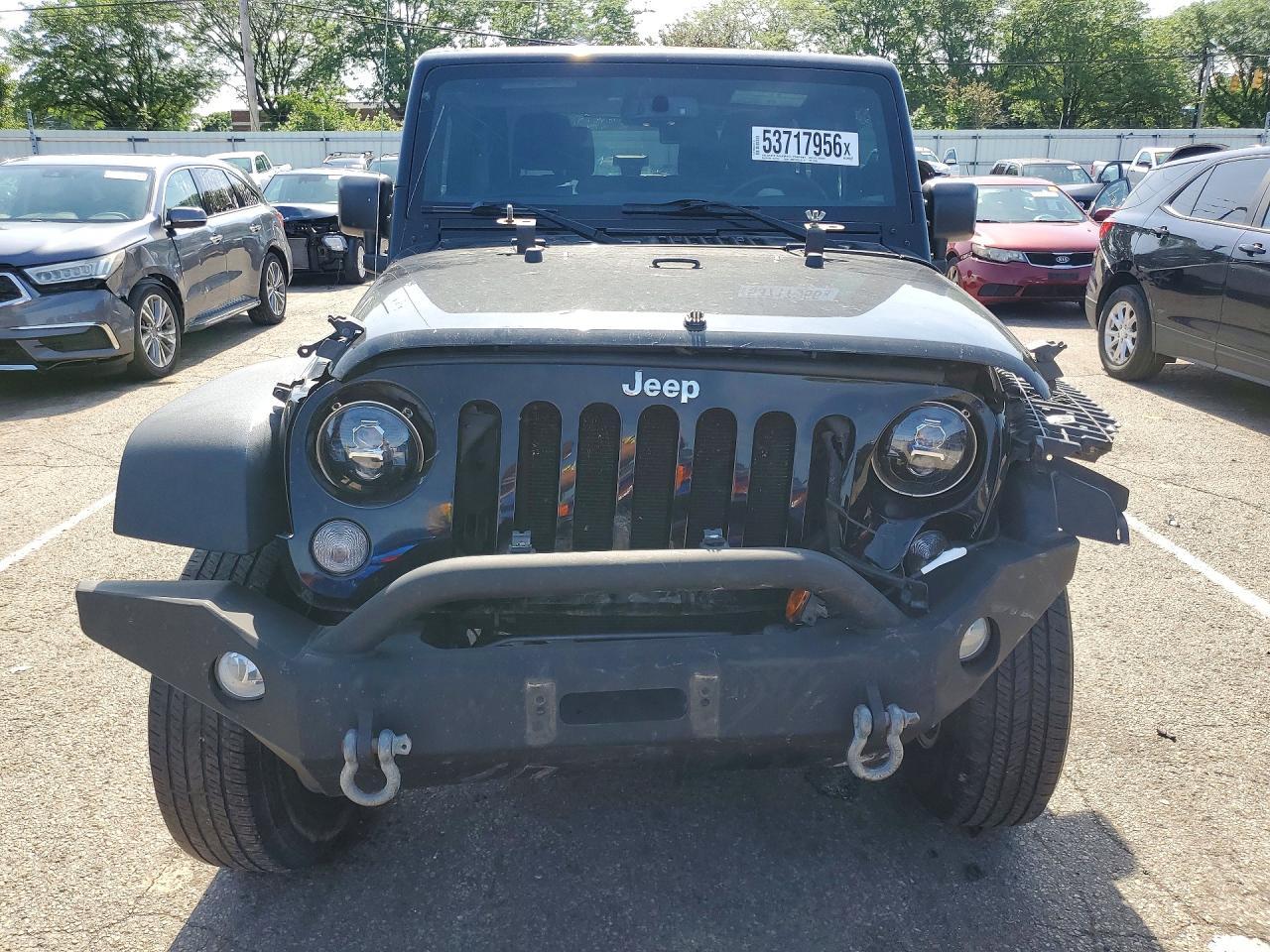2015 Jeep Wrangler Rubicon - Image 5
