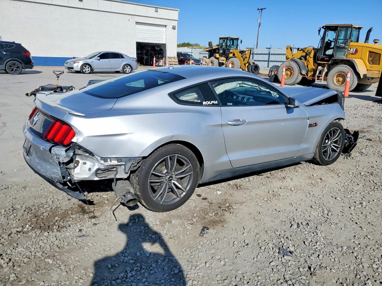 2016 Ford Mustang Gt - Image 3