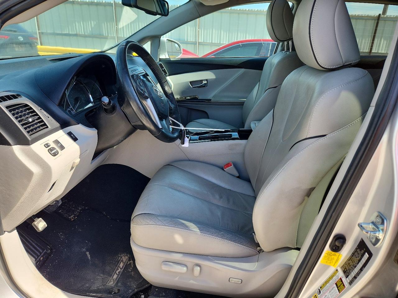 2013 Toyota Venza Limited - Image 7