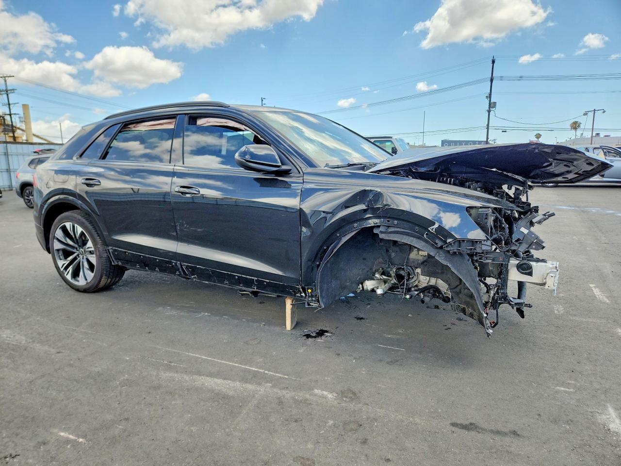 2025 Audi Q8 Premium Plus S-Line - Image 4
