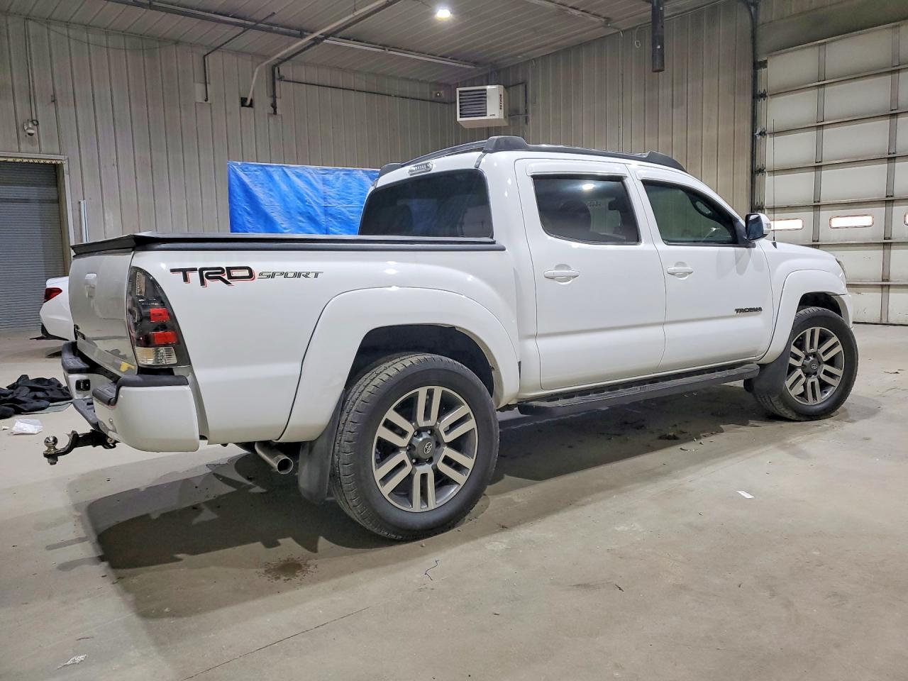 2011 Toyota Tacoma Double Cab - Фото 3