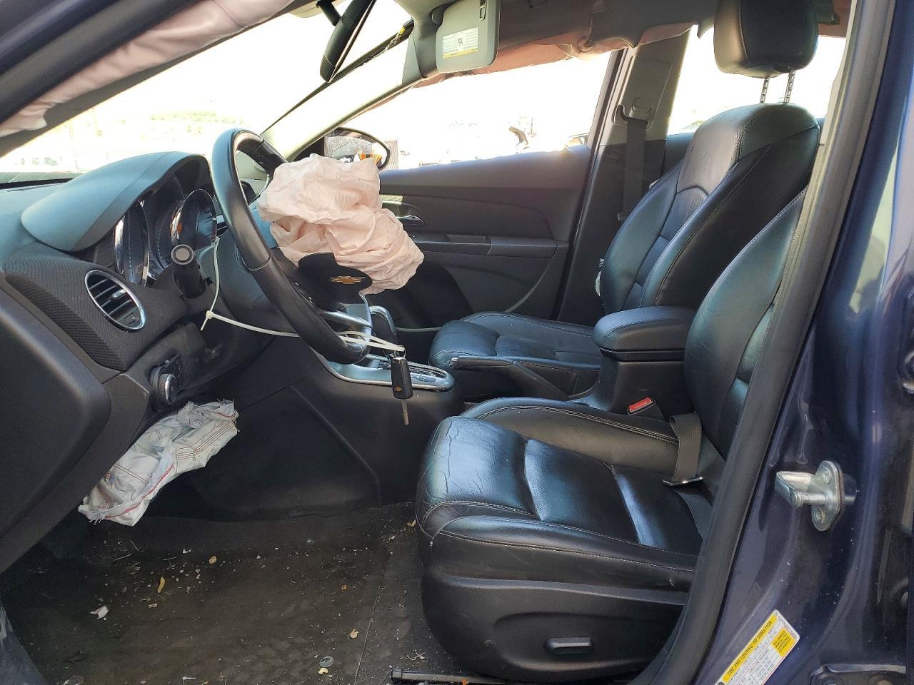 2013 Chev Cruze - Image 7